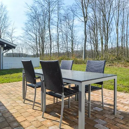 Feriehus Lovely In With Kitchen
