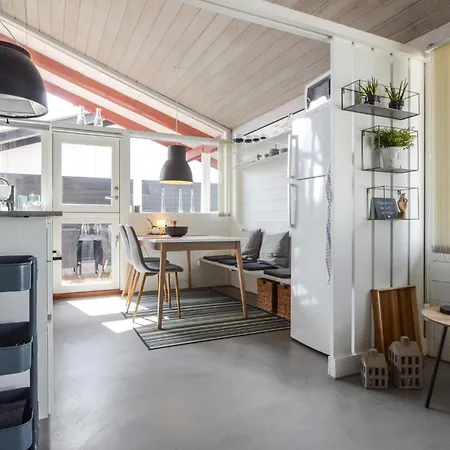 Prázdninový dům Lovely In With Kitchen