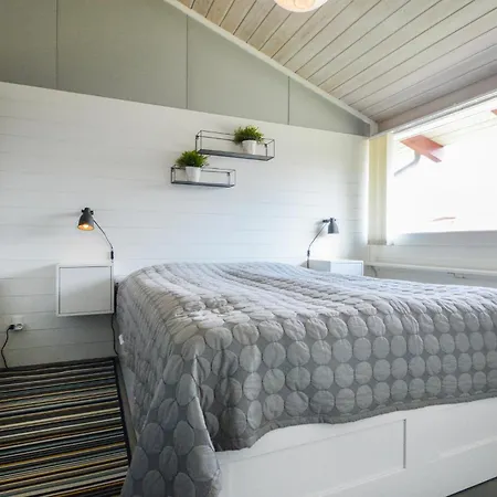 Lovely In With Kitchen *